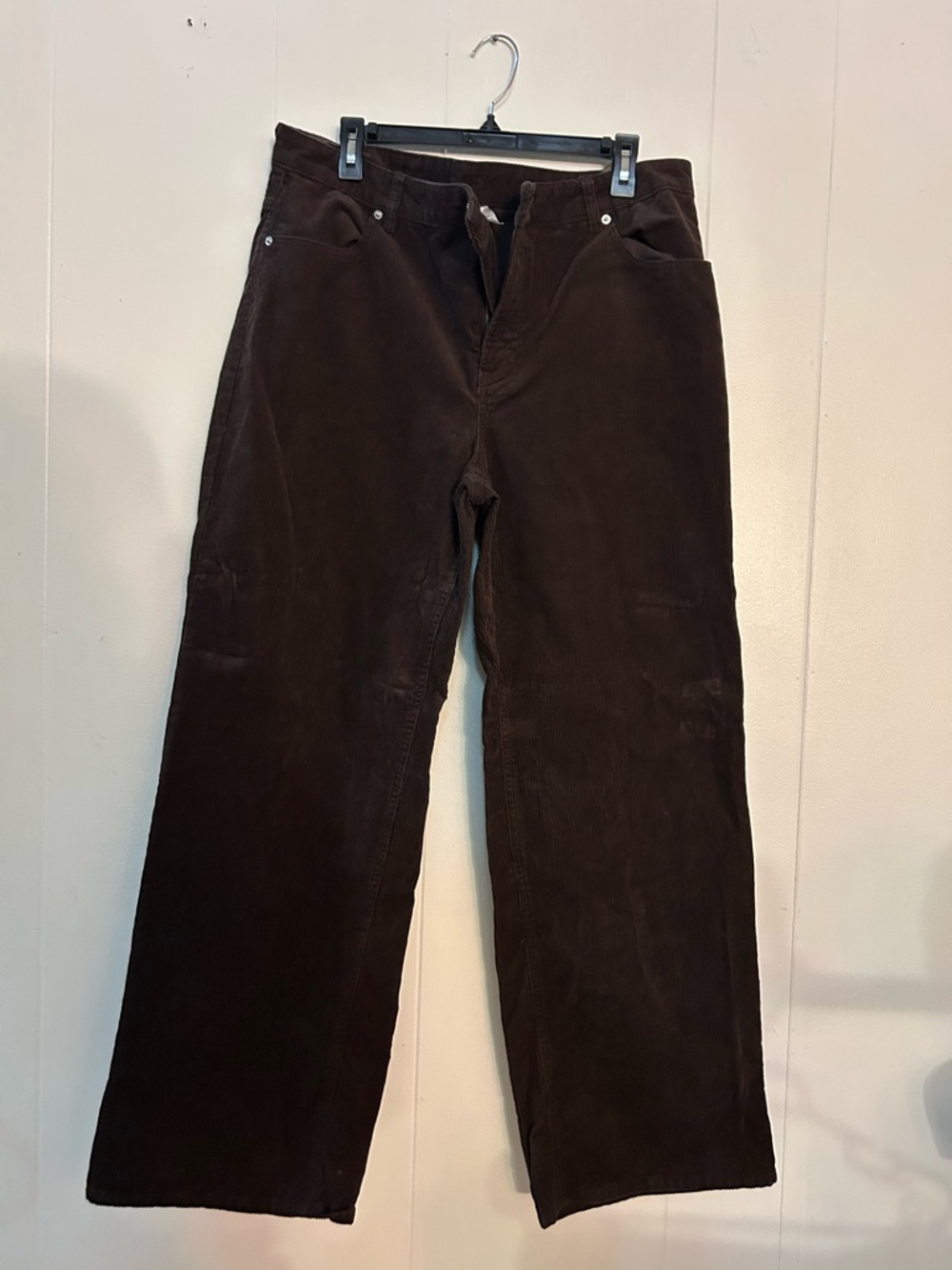 Classic Men's Corduroy Pants - Dark Brown